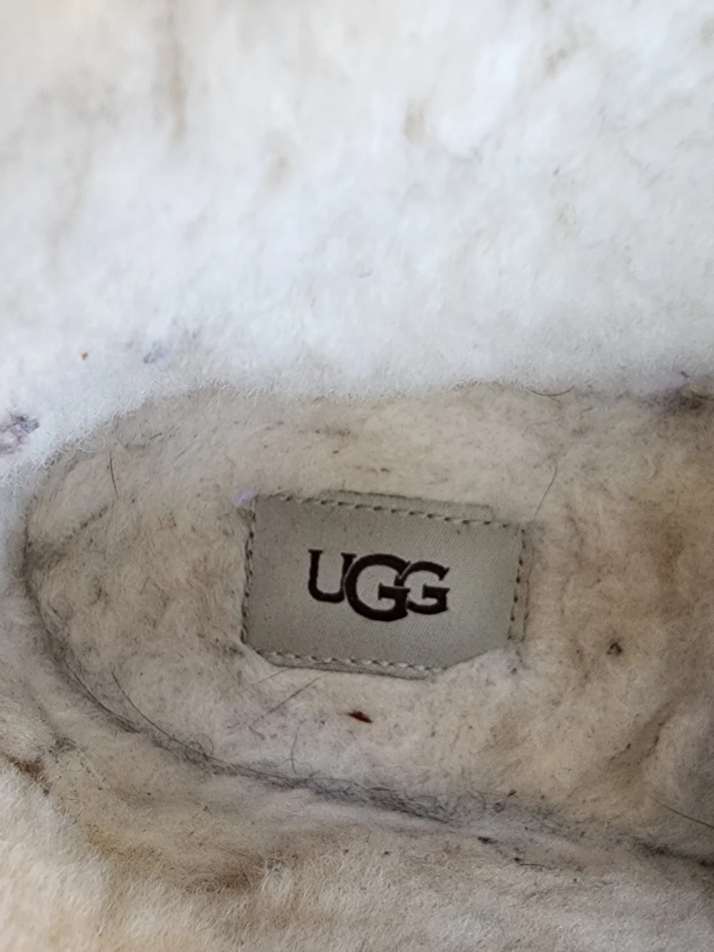 UGG Neumel Suede Lace Up Chukka Boots Chestnut Men's Size [9]